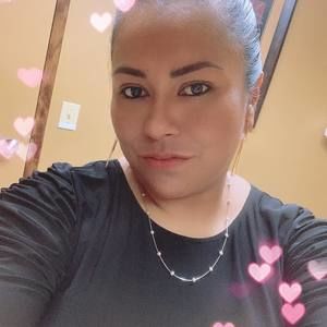 Meet your Posher, Karla